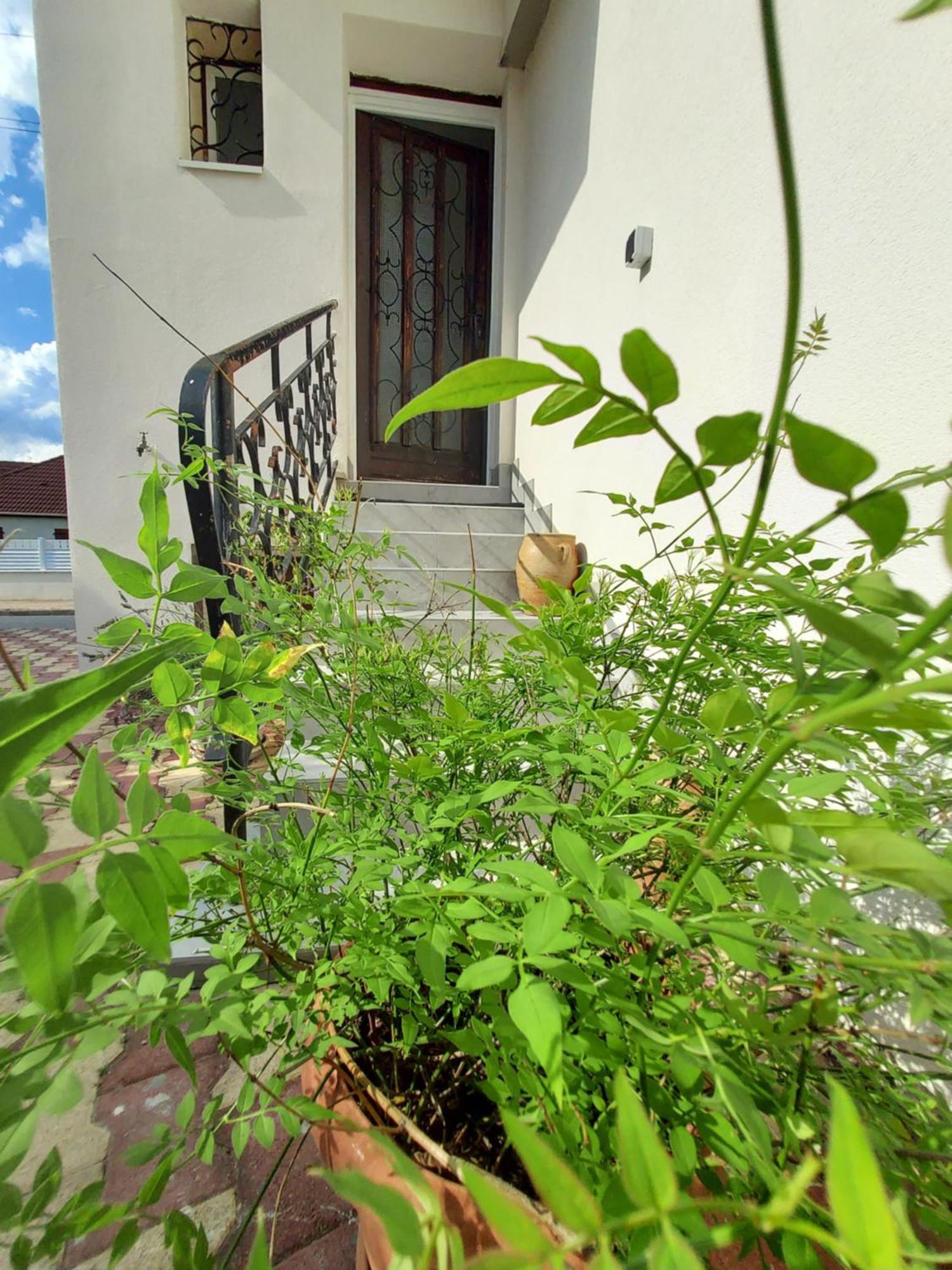 Appartement Meuble Avec Deux Chambres Moulins  Exteriér fotografie